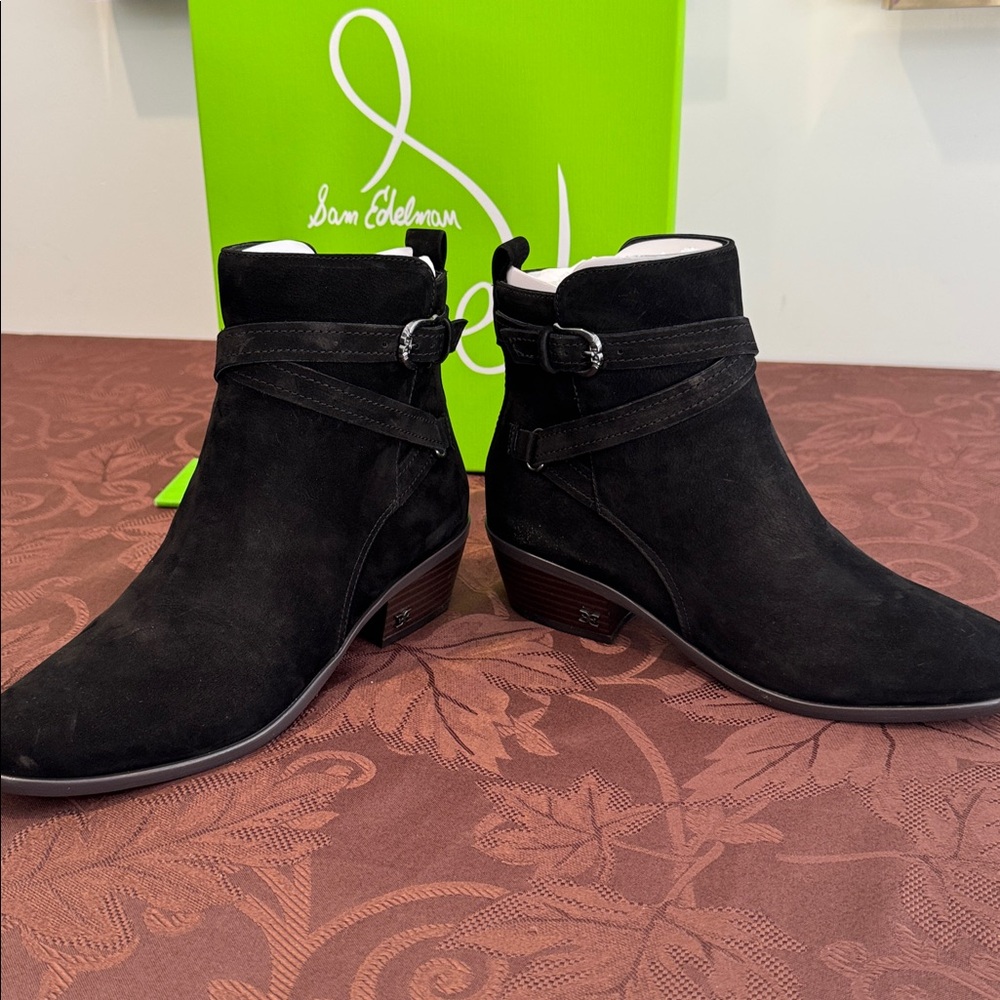 Sam Edelman Suede Leather Booties. Size 7 - Picture 10 of 15